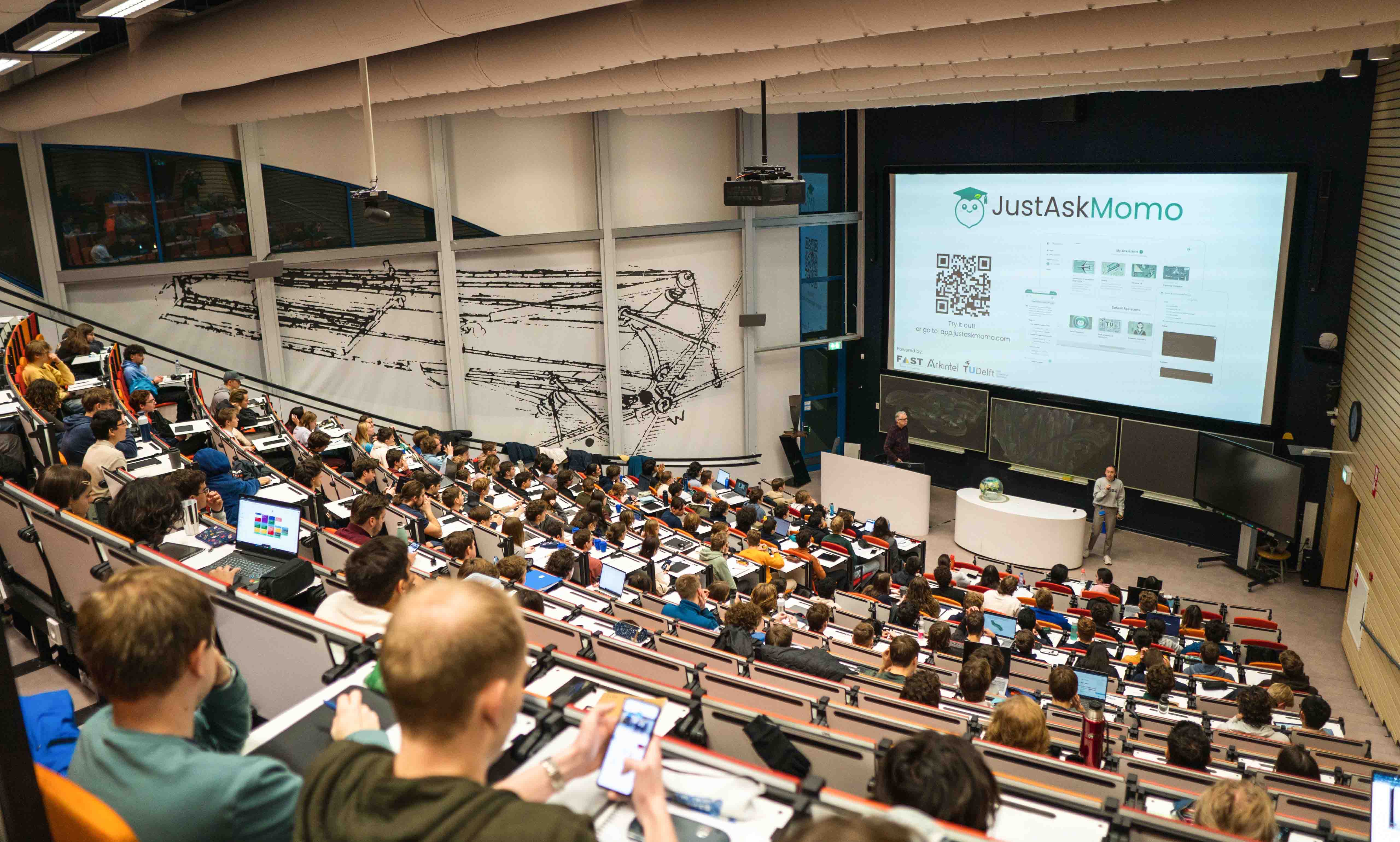 JustAskMomo Conversational AI Interface